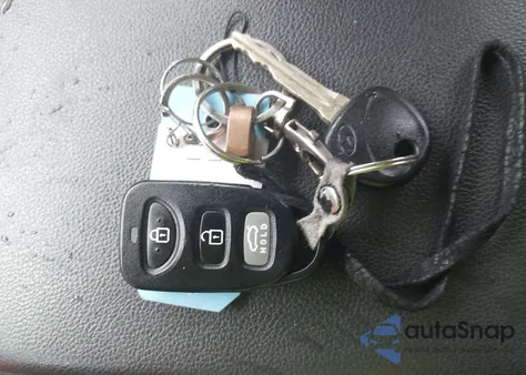 2018 Hyundai Elantra Sel z USA, uszkodzony, nr VIN KMHD84LF5JU560104